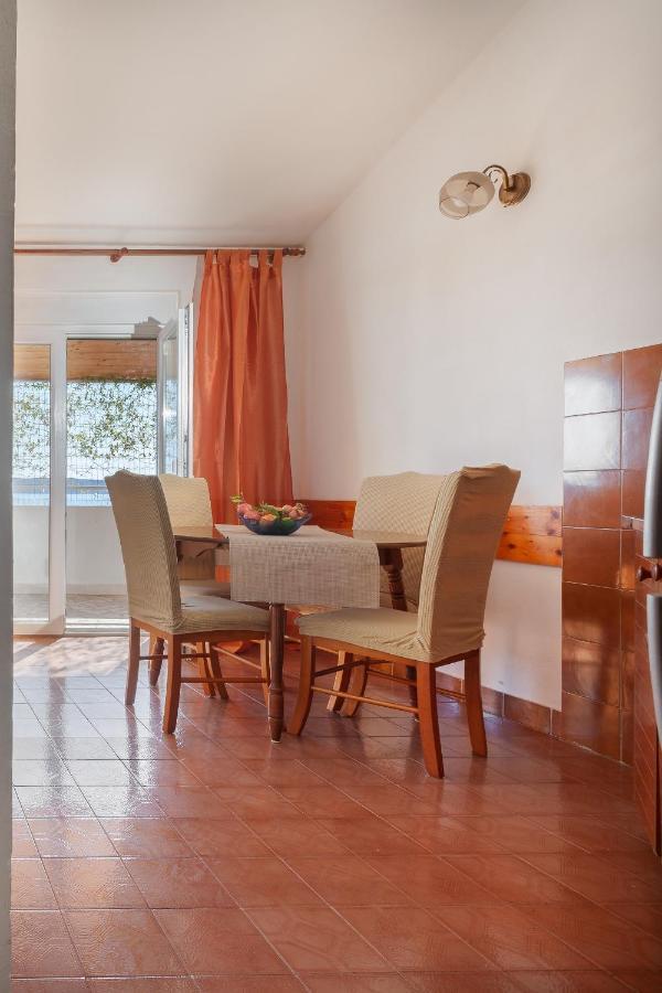 Apartments By The Sea Igrane, Makarska - 310 Екстер'єр фото
