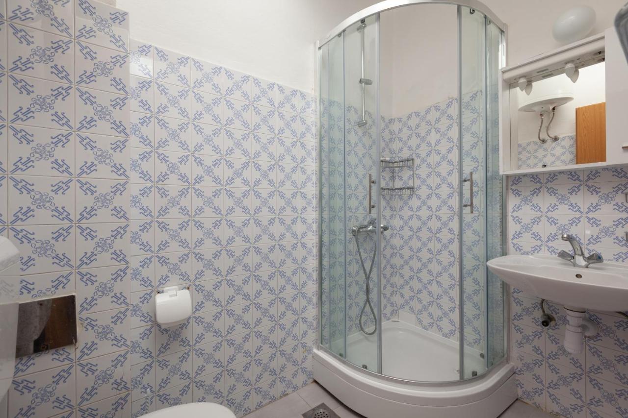 Apartments By The Sea Igrane, Makarska - 310 Екстер'єр фото